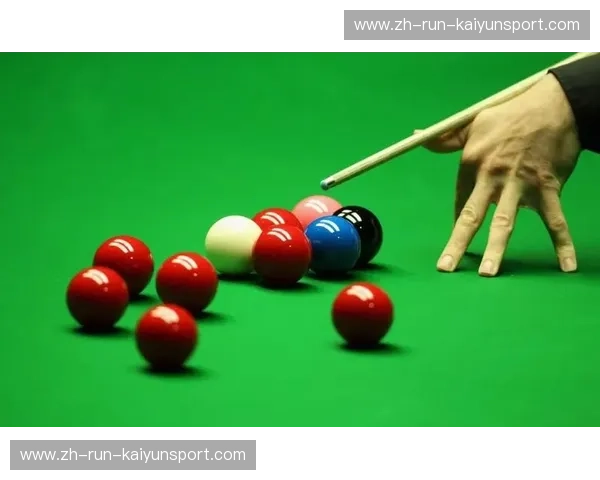 斯诺克焦点对决：巅峰对峙中的技术与智谋